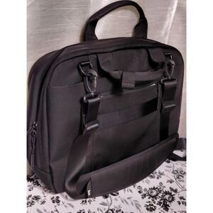 Aer Black Laptop Carry Spacious Bag 17" X 13"